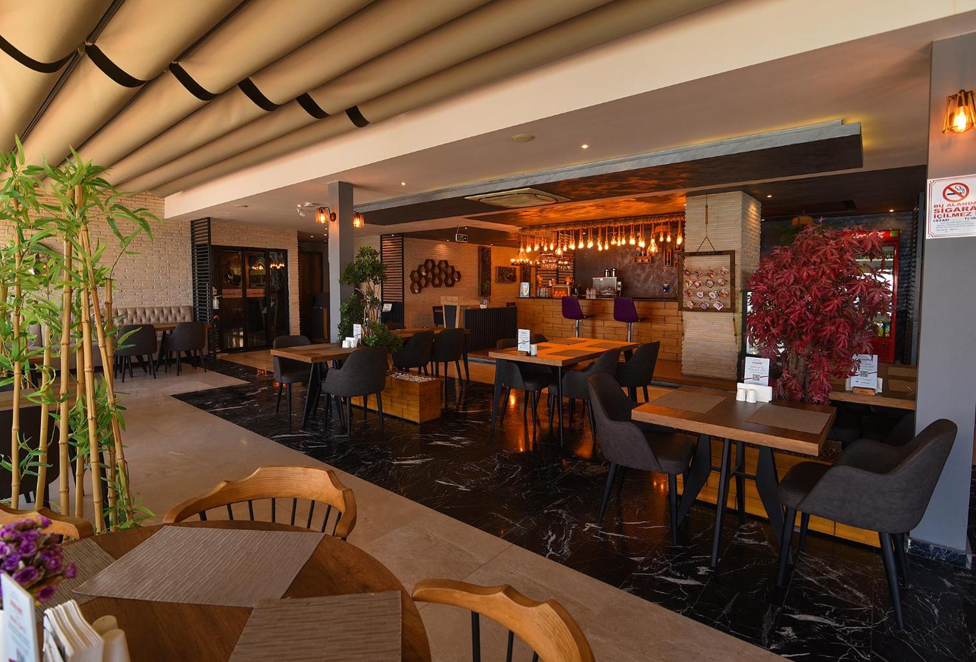 Royal Comfort Hotel Araklı Kültér fotó