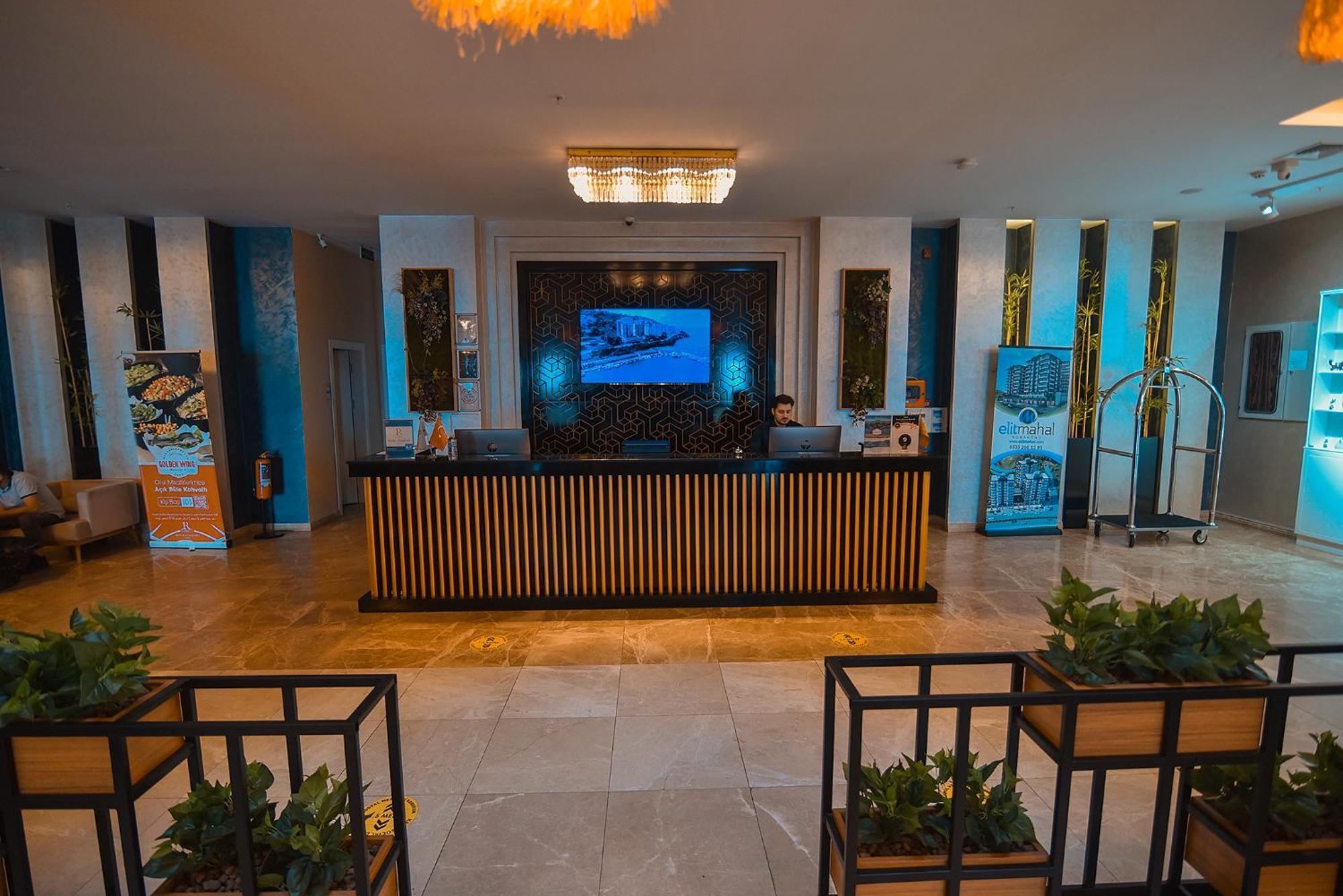 Royal Comfort Hotel Araklı Kültér fotó