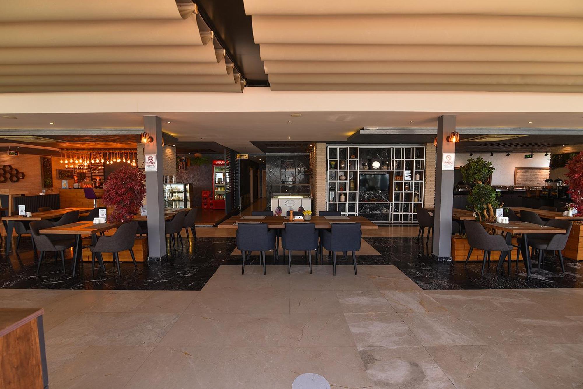 Royal Comfort Hotel Araklı Kültér fotó